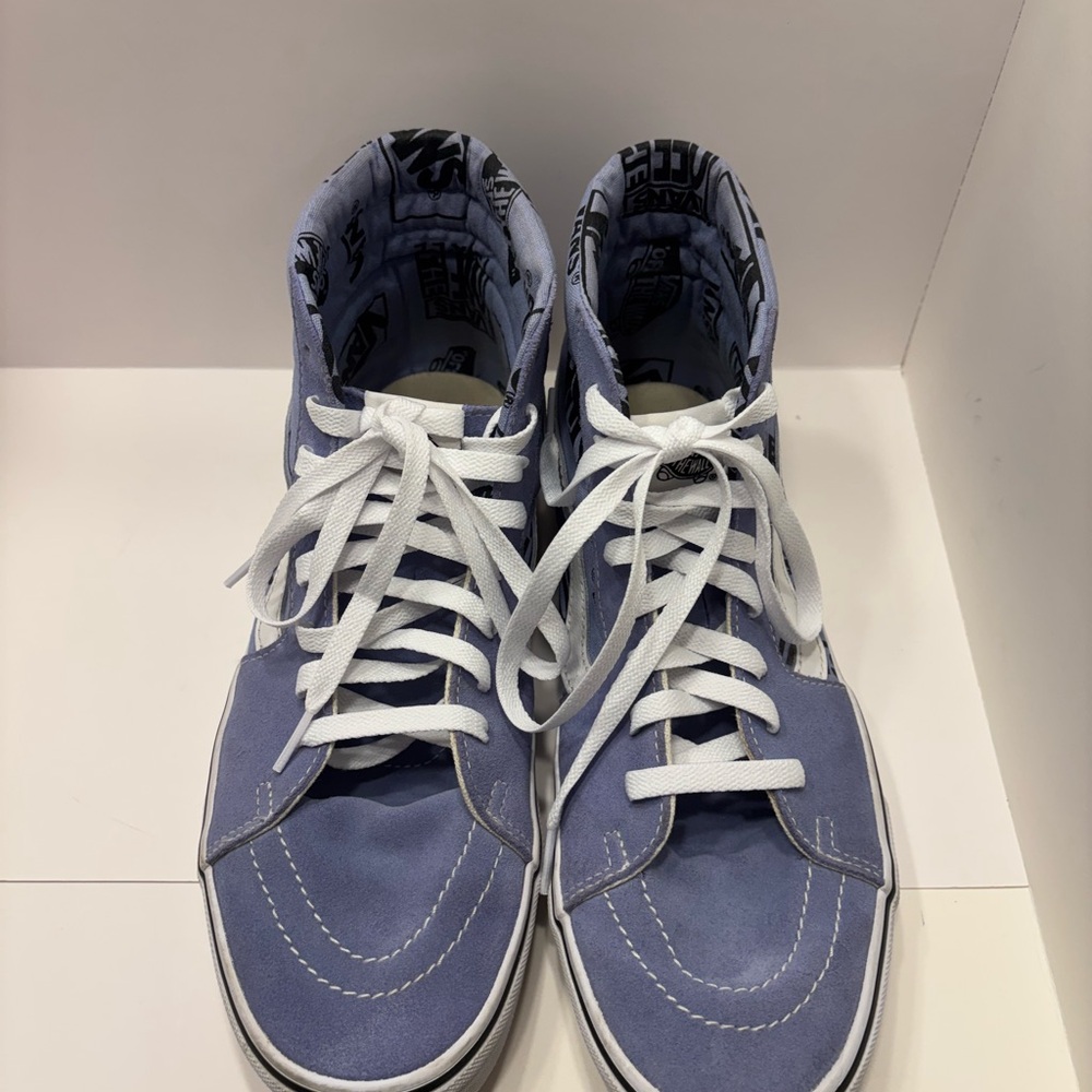 VANS HIGH TOP SNEAKER SKATER SHOE SIZE 11.5 MEN, 13 WOMEN   LT BLUE/LAVENDER
